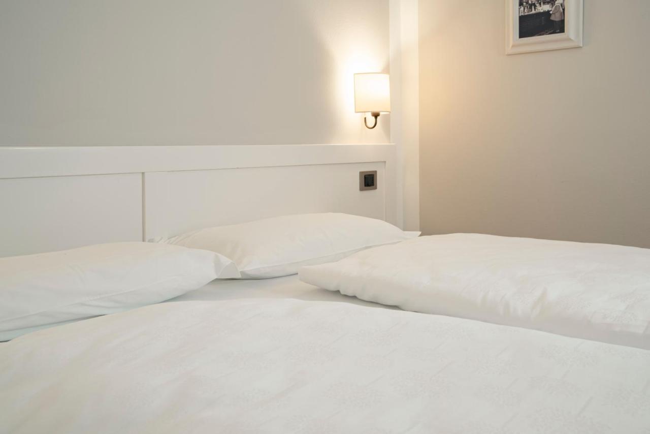 La Canonica Suite Apartments New Location Trento Luaran gambar